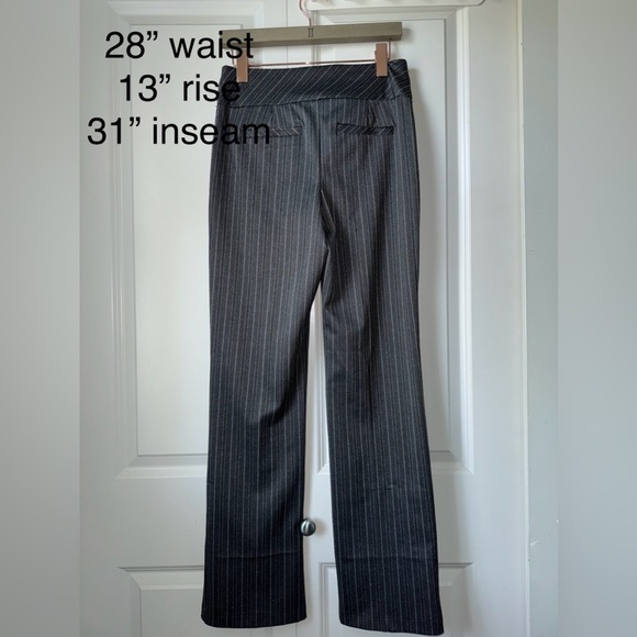 Suzy Shier Gray Pinstripe Pants - Picture 3 of 5